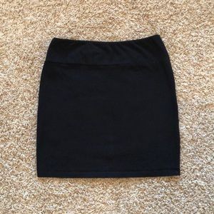 Black pencil skirt